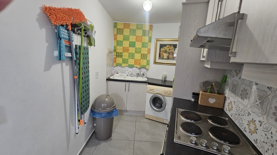 3 Bedroom Property for Sale in Wavecrest Eastern Cape